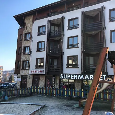 Spacious 2 Bed Close To Gondola Appartement *