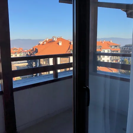 Spacious 2 Bed Close To Gondola Bansko