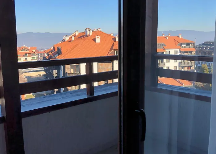 Spacious 2 Bed Close To Gondola Bansko